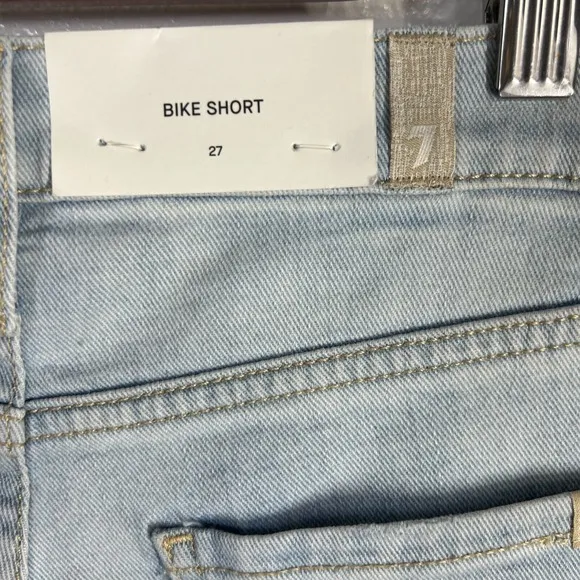 7 For All Mankind Denim Bike Shorts Womens Size 27 Raw Hems Summer Beach Coastal