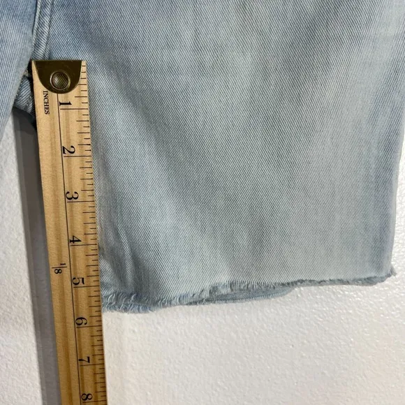7 For All Mankind Denim Bike Shorts Womens Size 27 Raw Hems Summer Beach Coastal