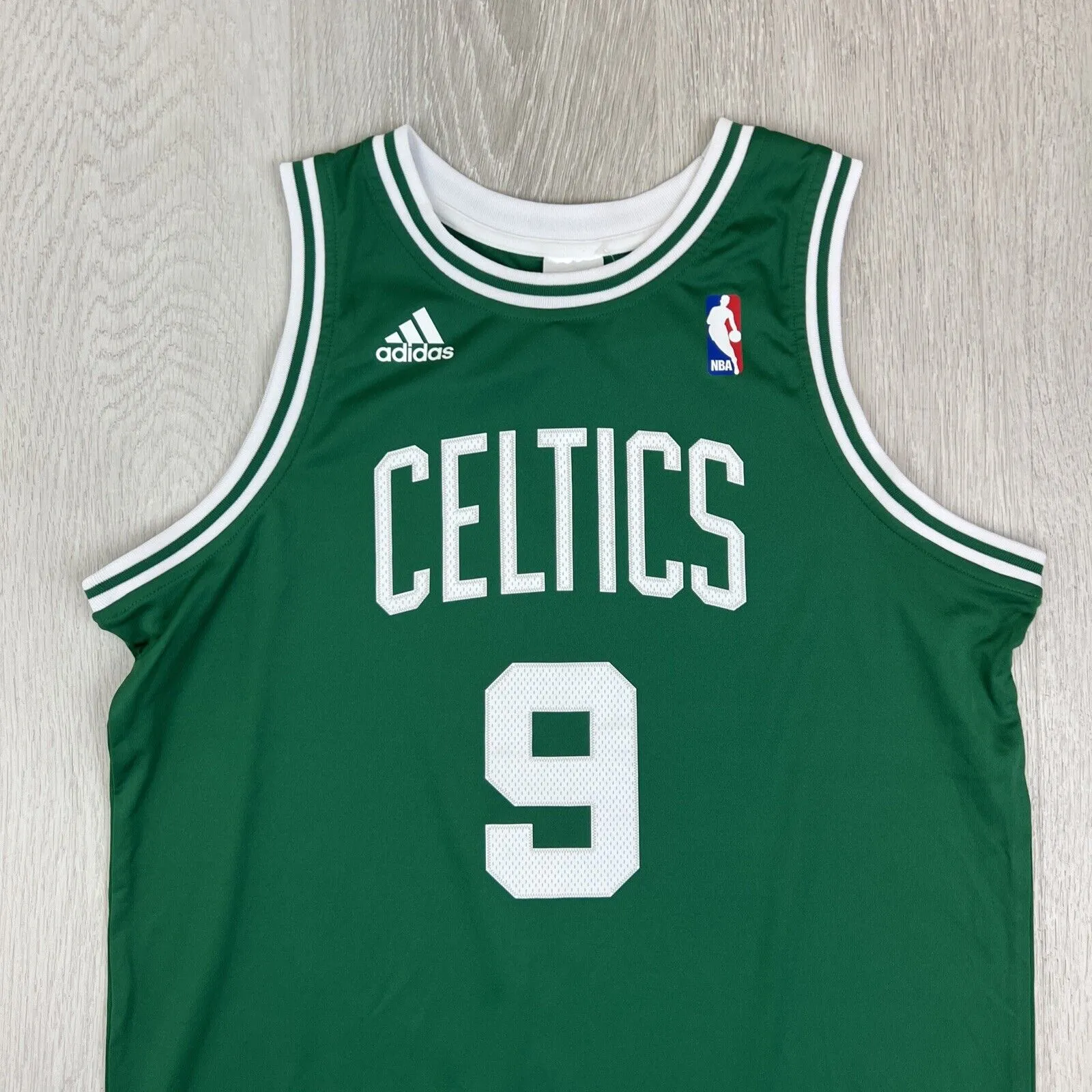 adidas Boys Basketball Jersey & Shorts Uniform NBA Boston Celtics Size 16 Years