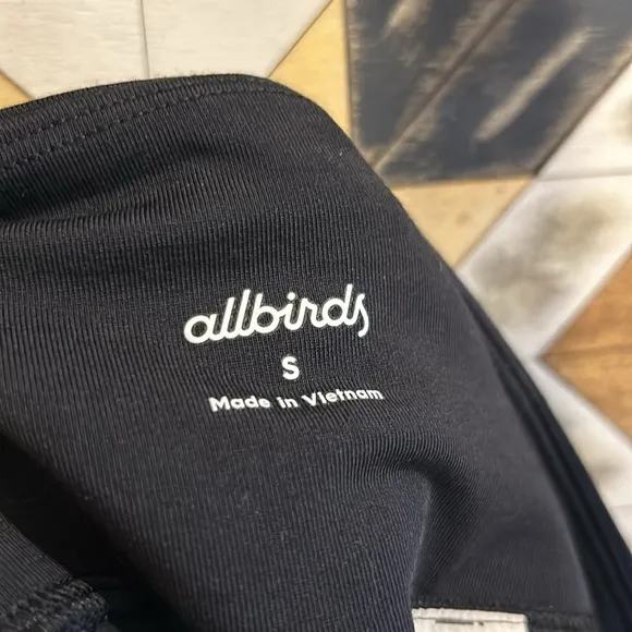 Allbirds Merino Wool Blend Natural Bike Shorts Black Small NWT