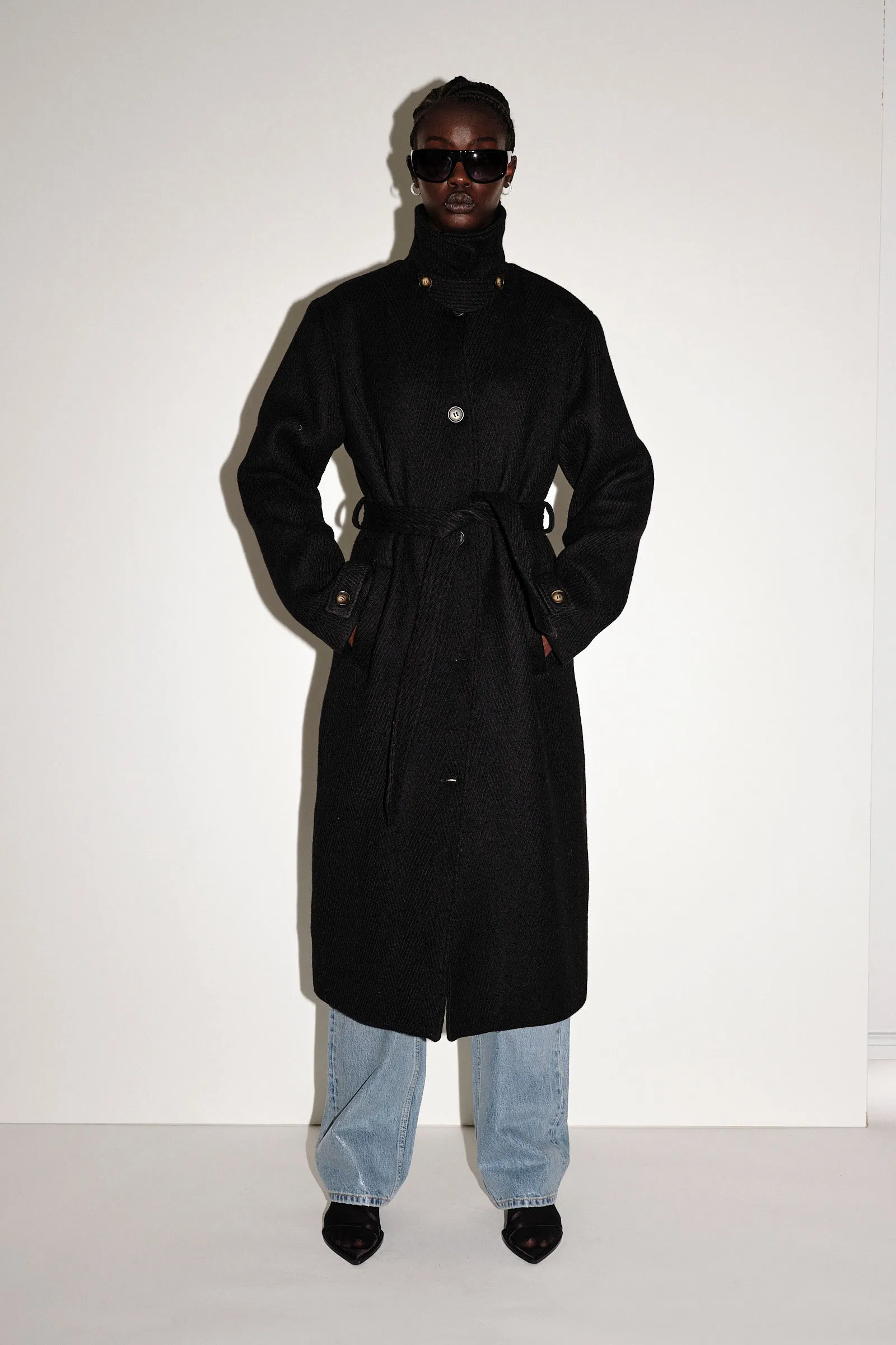 Amora Wool - Black