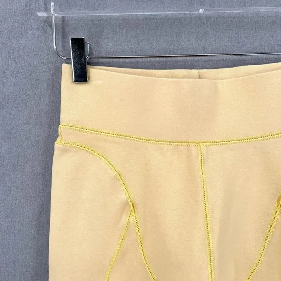BBX BRAND Cycle Shorts Womens Small Light Yellow Grommet Details Bike NWOT