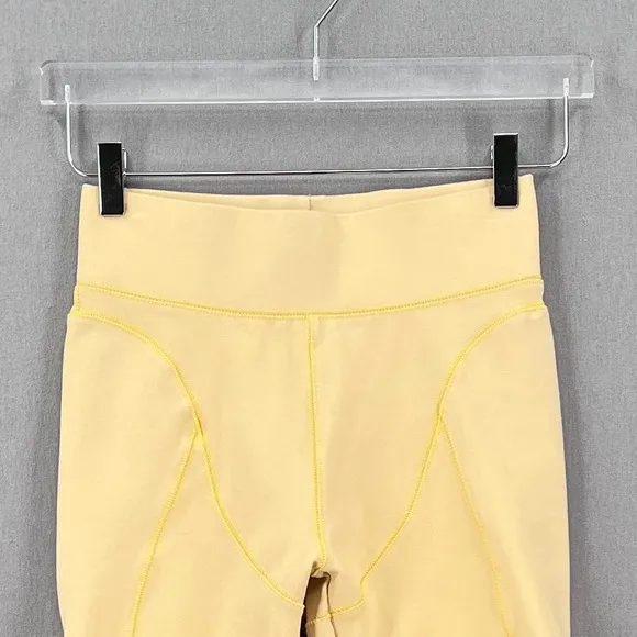 BBX BRAND Cycle Shorts Womens Small Light Yellow Grommet Details Bike NWOT
