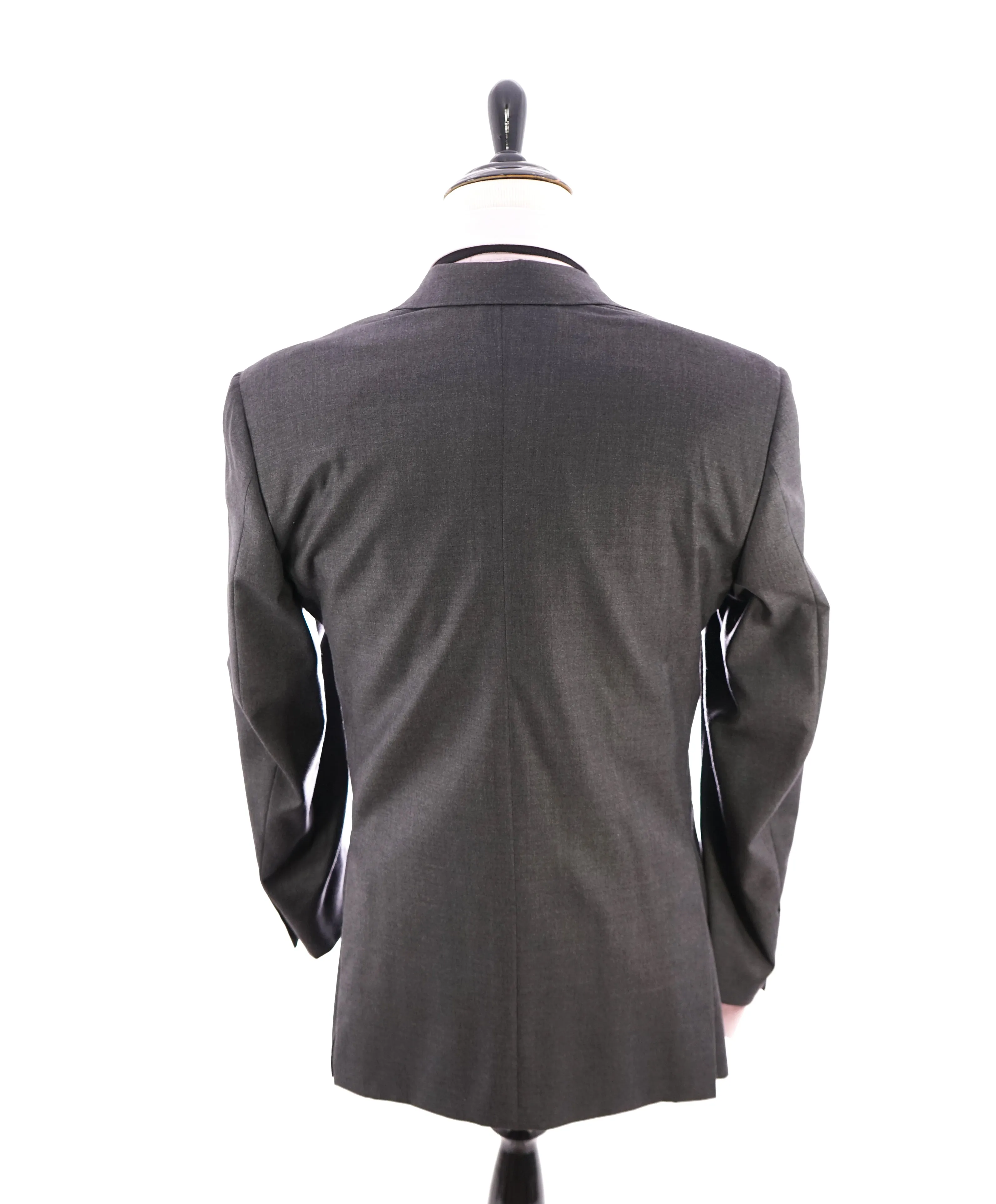 CANALI - Gray Charcoal *CLOSET STAPLE* Notch Lapel Iconic Suit -  42R