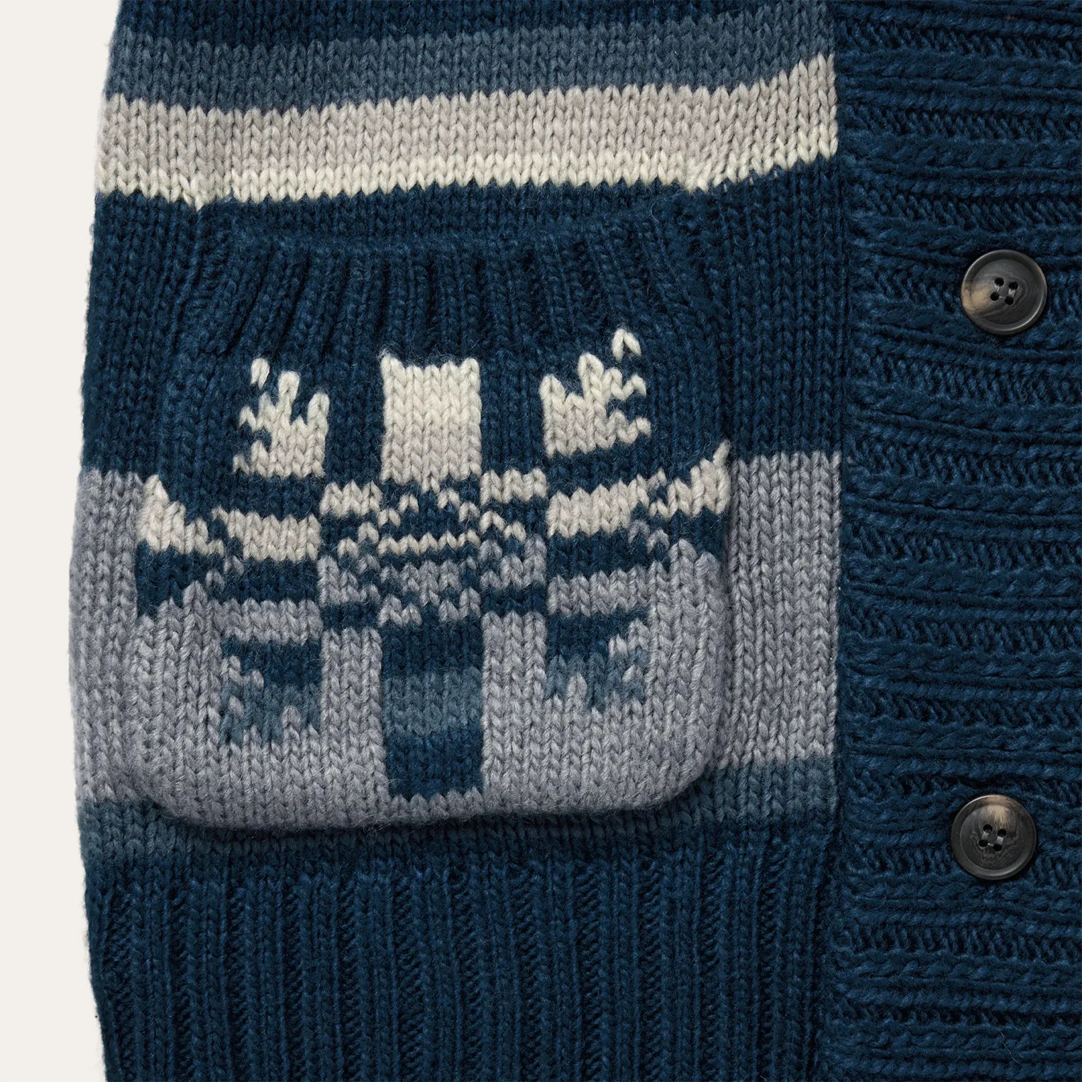 CL11-027-0539-7041-S-Navy Women's Indigo Aztec L/S Sweater