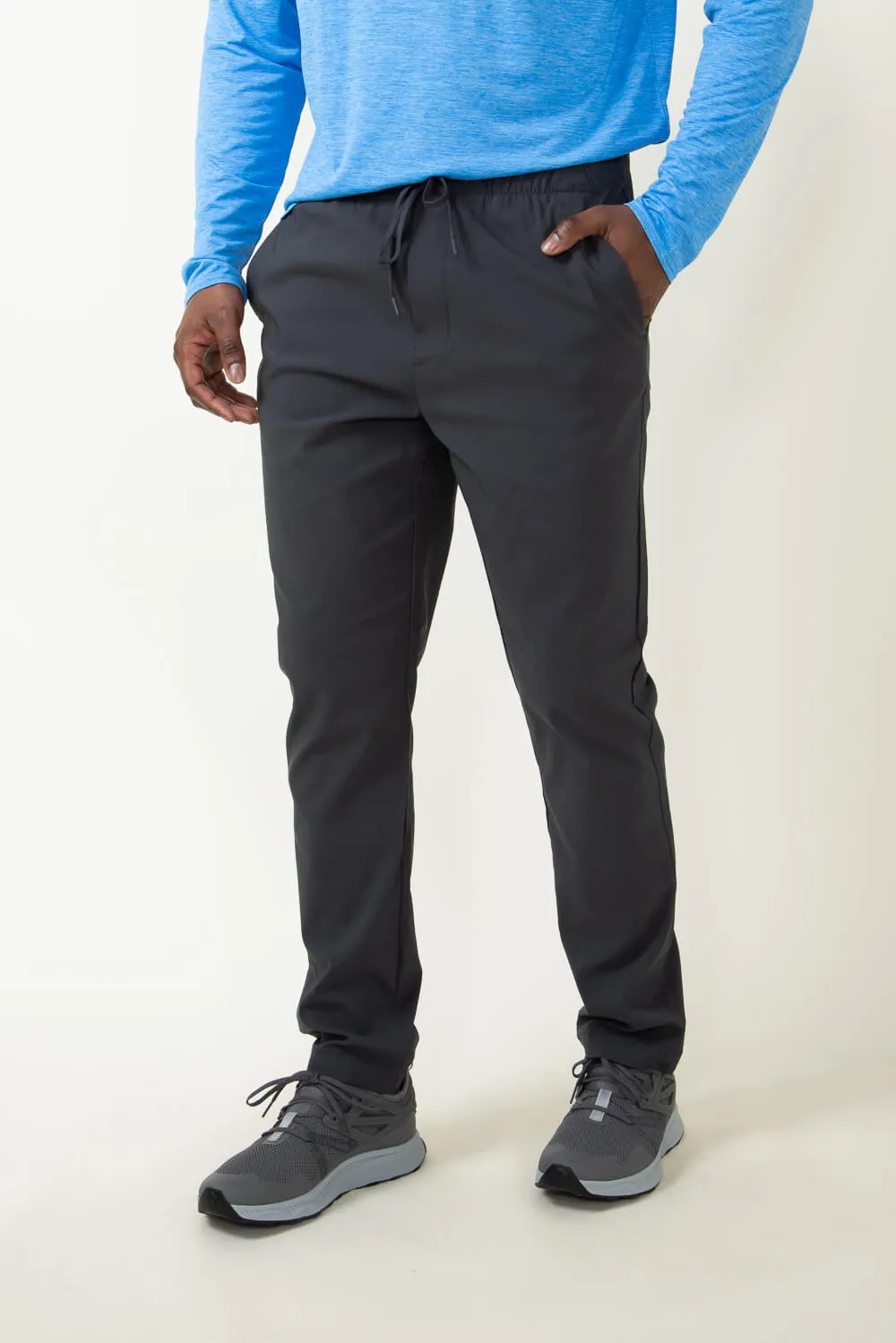 Copper & Oak Elastic File Tech Jogger Pants for Men in Grey | K4S4164-FORGEDIRON