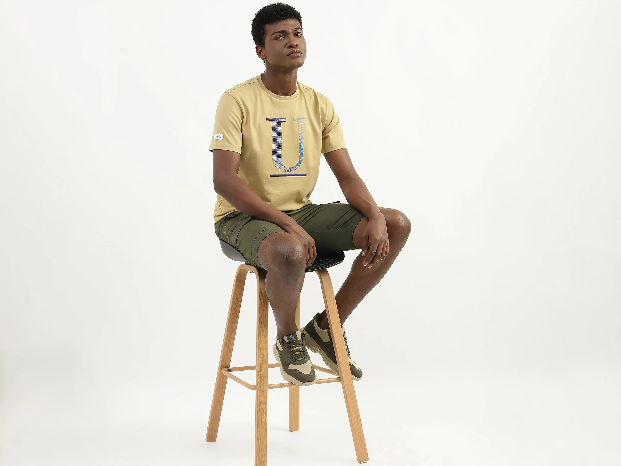 Cotton Embroidery Round Neck Mens T-shirts