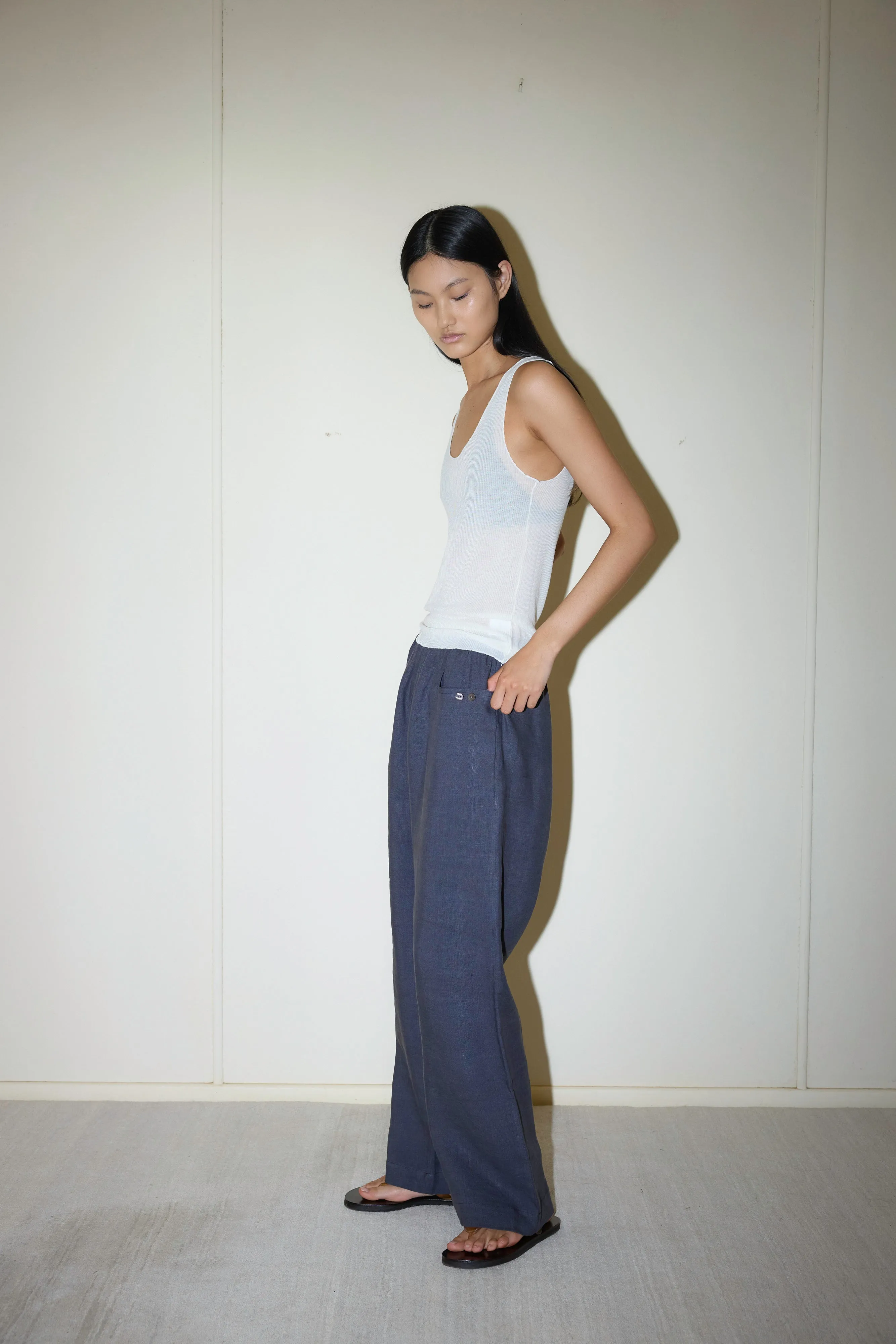 Deiji Studios | Linen Square Pocket Pant in Ink