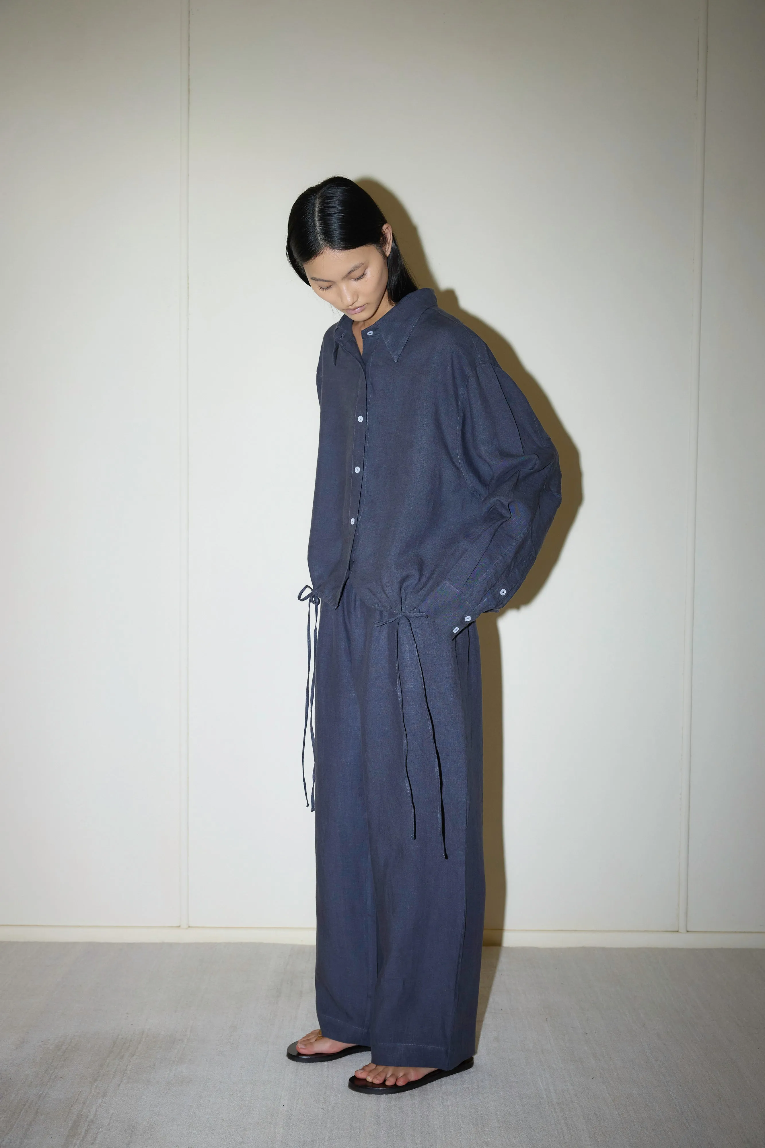 Deiji Studios | Linen Square Pocket Pant in Ink