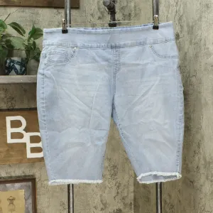 DG2 by Diane Gilman Classic Stretch Pull On Bermuda Shorts Chambray Plus 2X