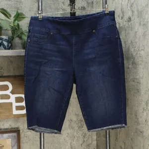 DG2 by Diane Gilman Plus Size Classic Stretch Pull-On Bermuda Short Indigo 1X