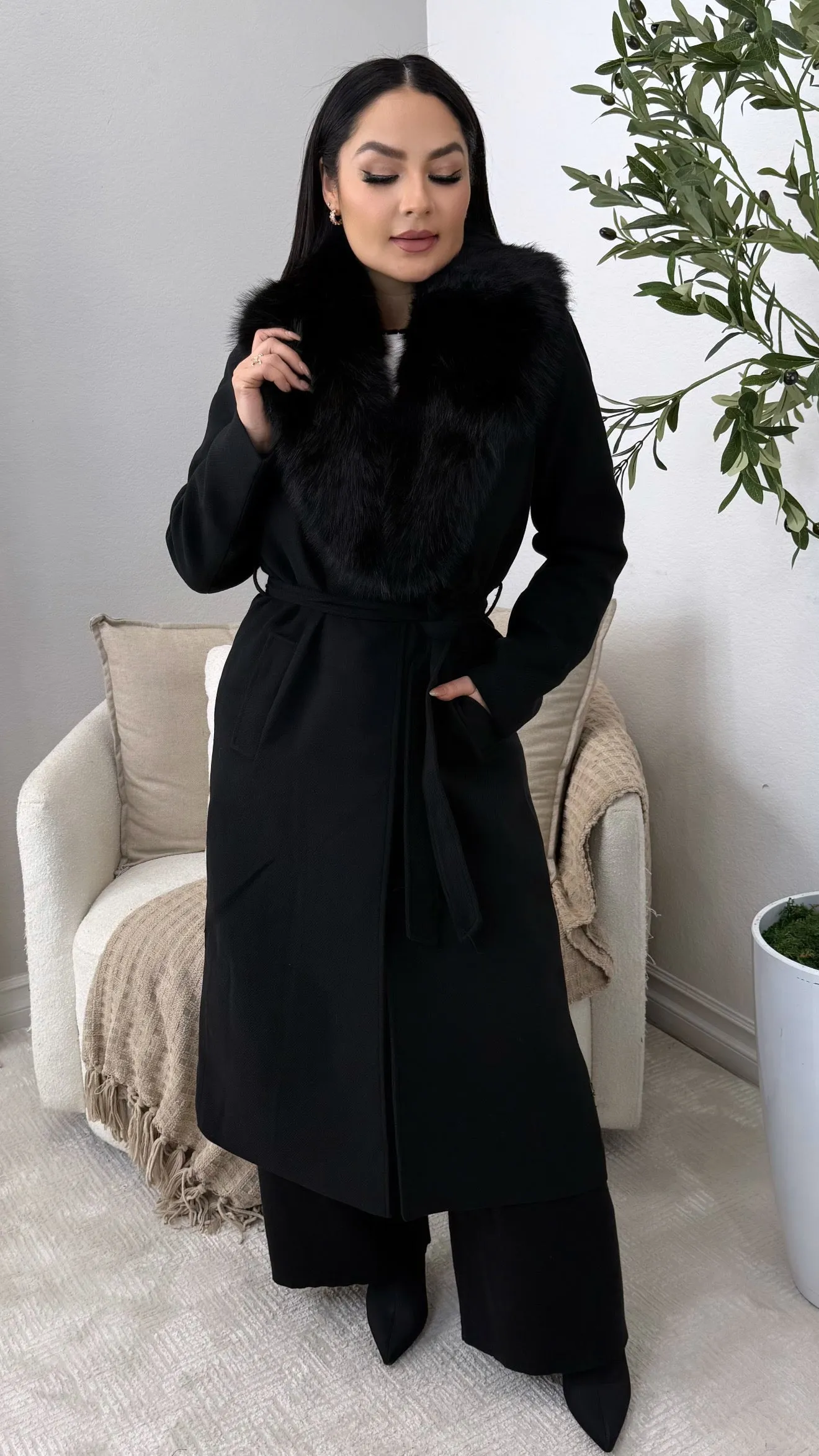 EMPIRE STATE BLACK COAT