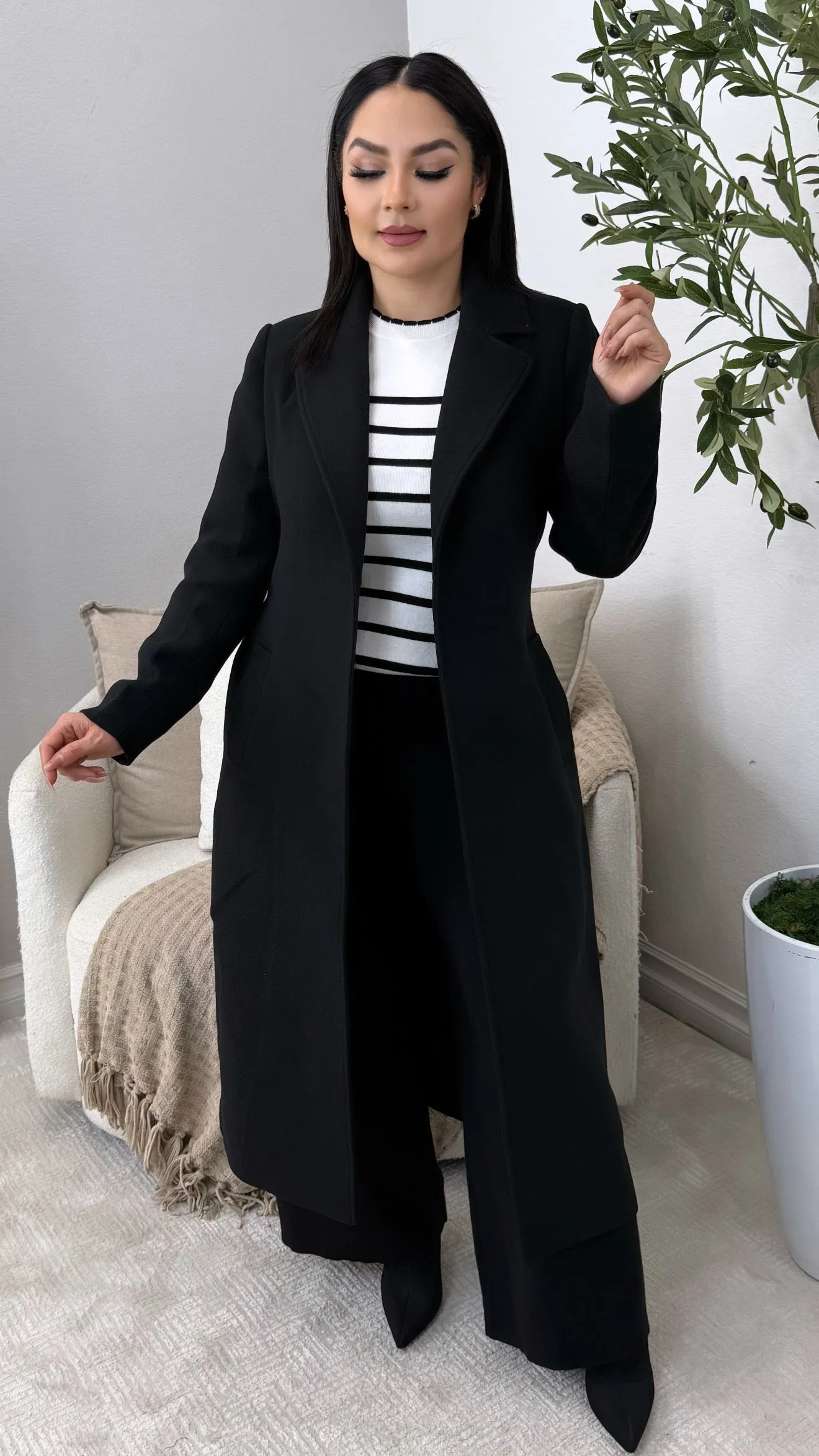 EMPIRE STATE BLACK COAT