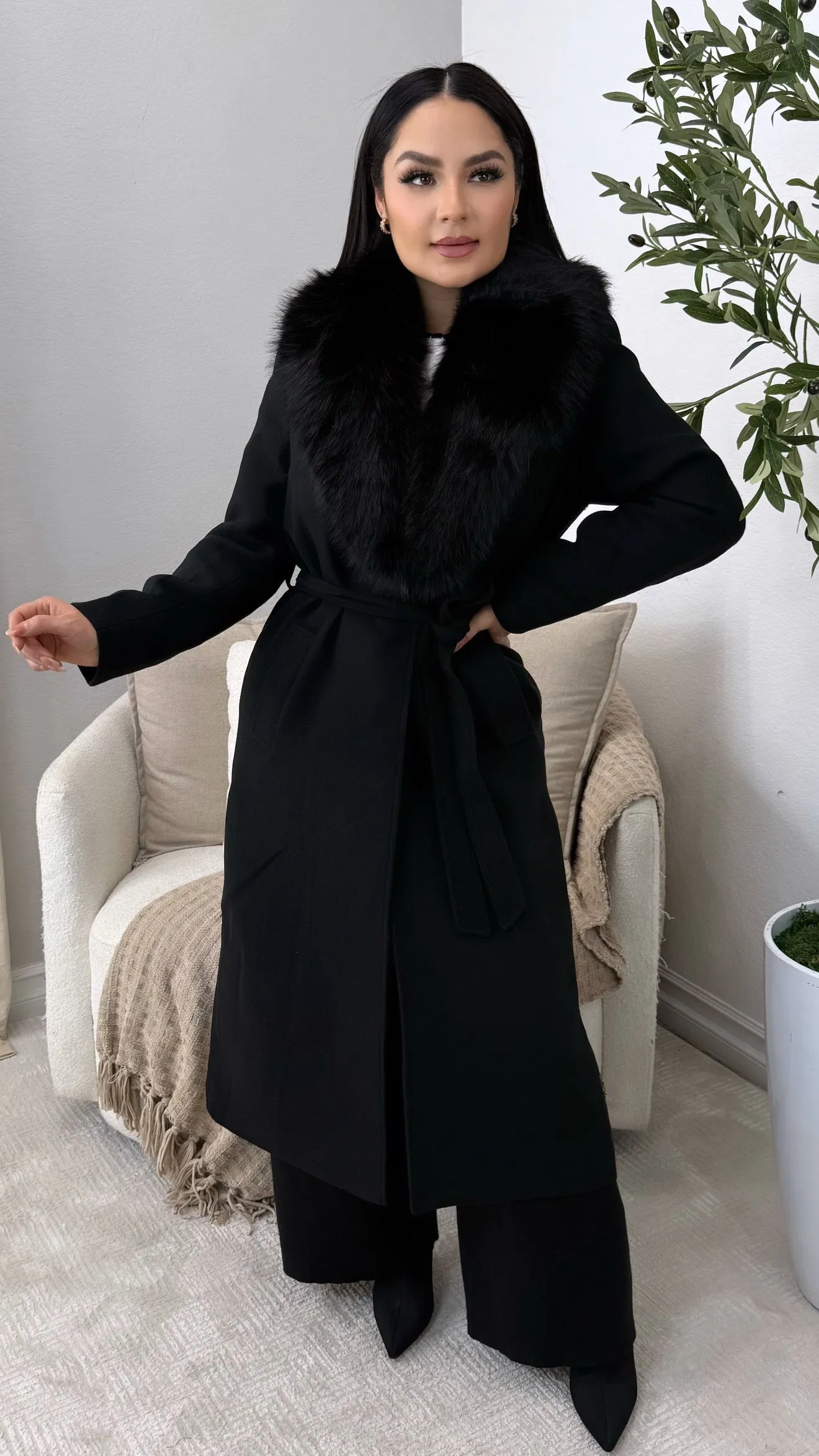 EMPIRE STATE BLACK COAT