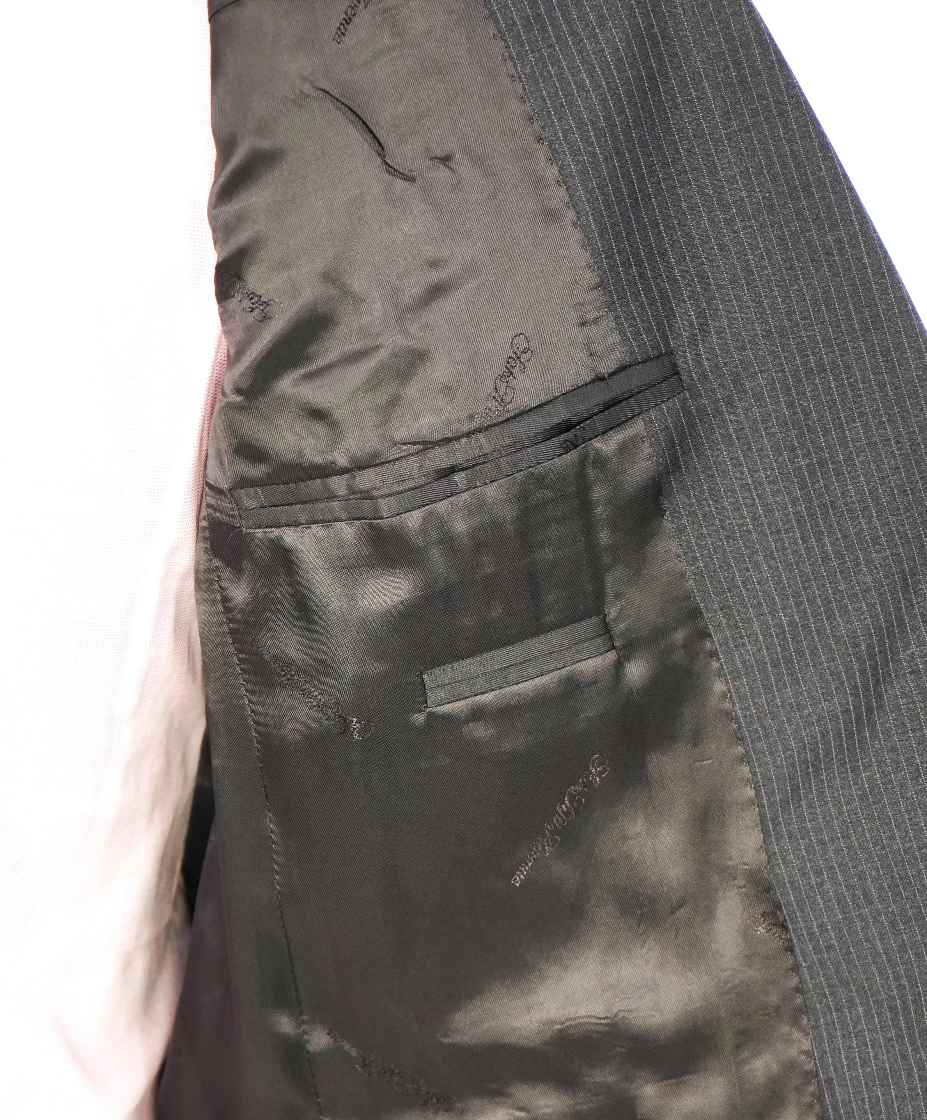 ERMENEGILDO ZEGNA - By SAKS FIFTH AVENUE "Modern" Gray Pinstripe Suit - 40R