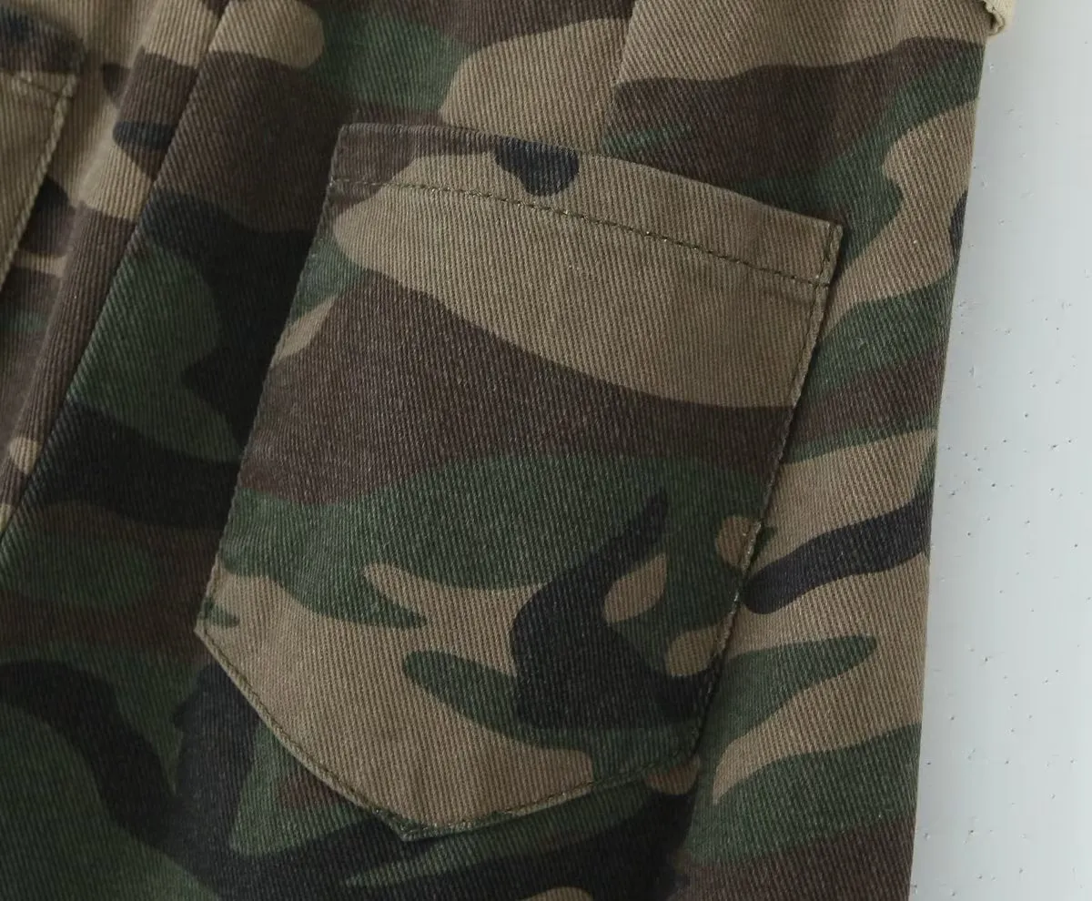 Foldover Waist Low Rise Cargo Camo Pants