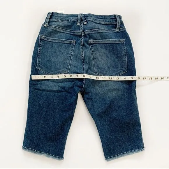 GOOD AMERICAN High Waist Bermuda Shorts!
