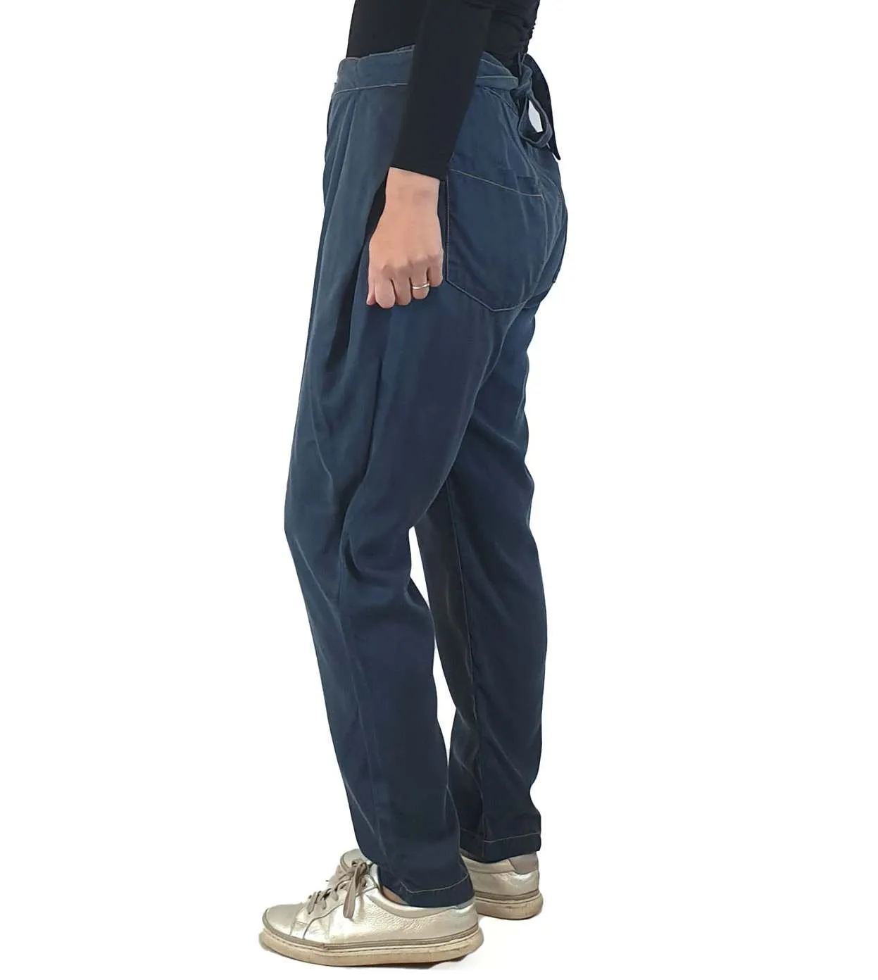 Gorman blue Tencel pants with front/back tie detail size 8