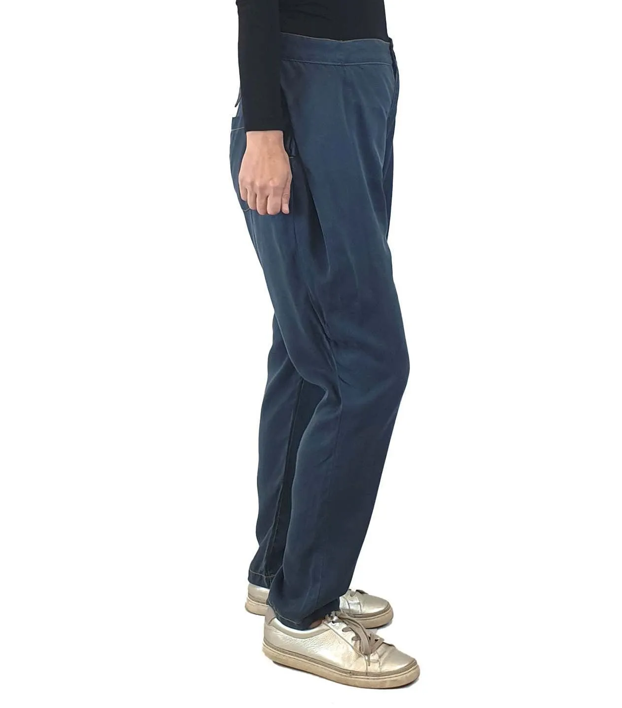 Gorman blue Tencel pants with front/back tie detail size 8