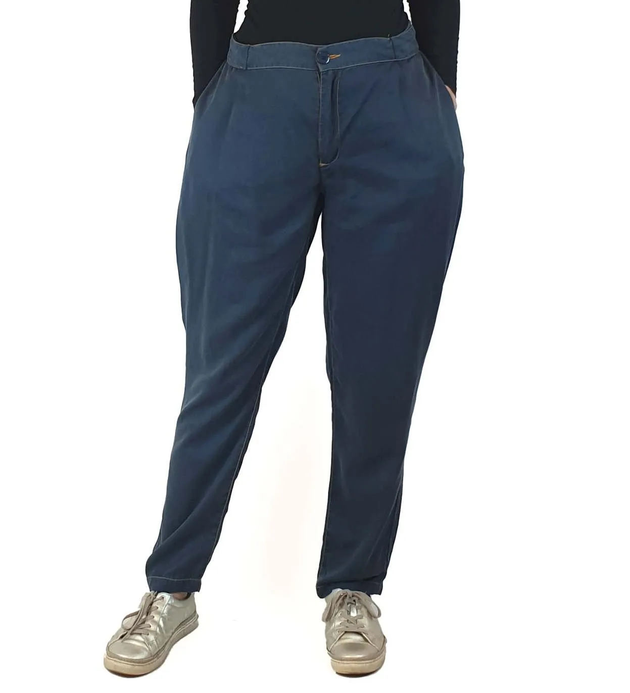 Gorman blue Tencel pants with front/back tie detail size 8