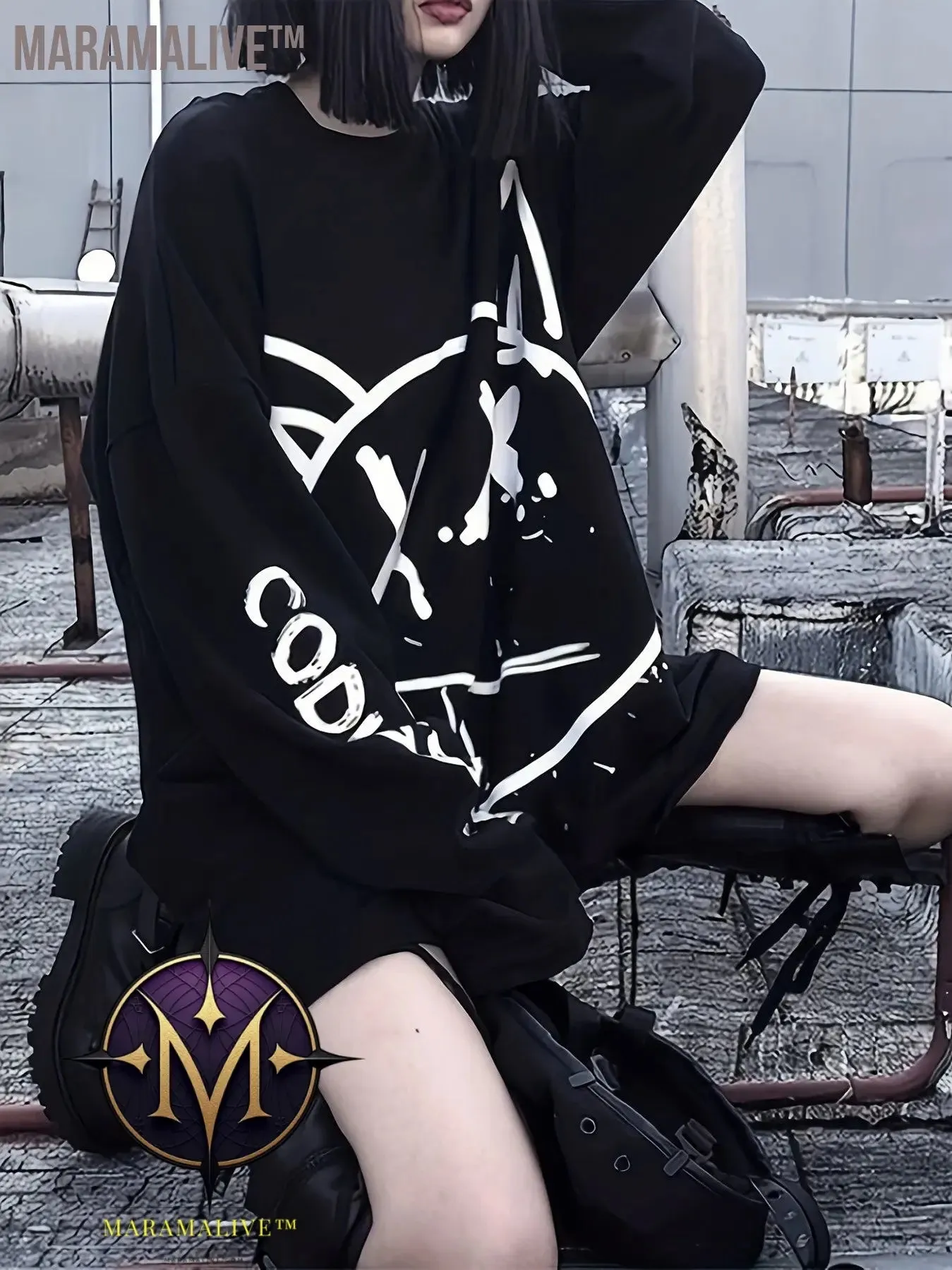 Graffiti Print Crew Neck T-Shirt, Casual Loose Long Sleeve Top For Spring & Fall, Women's Clothing