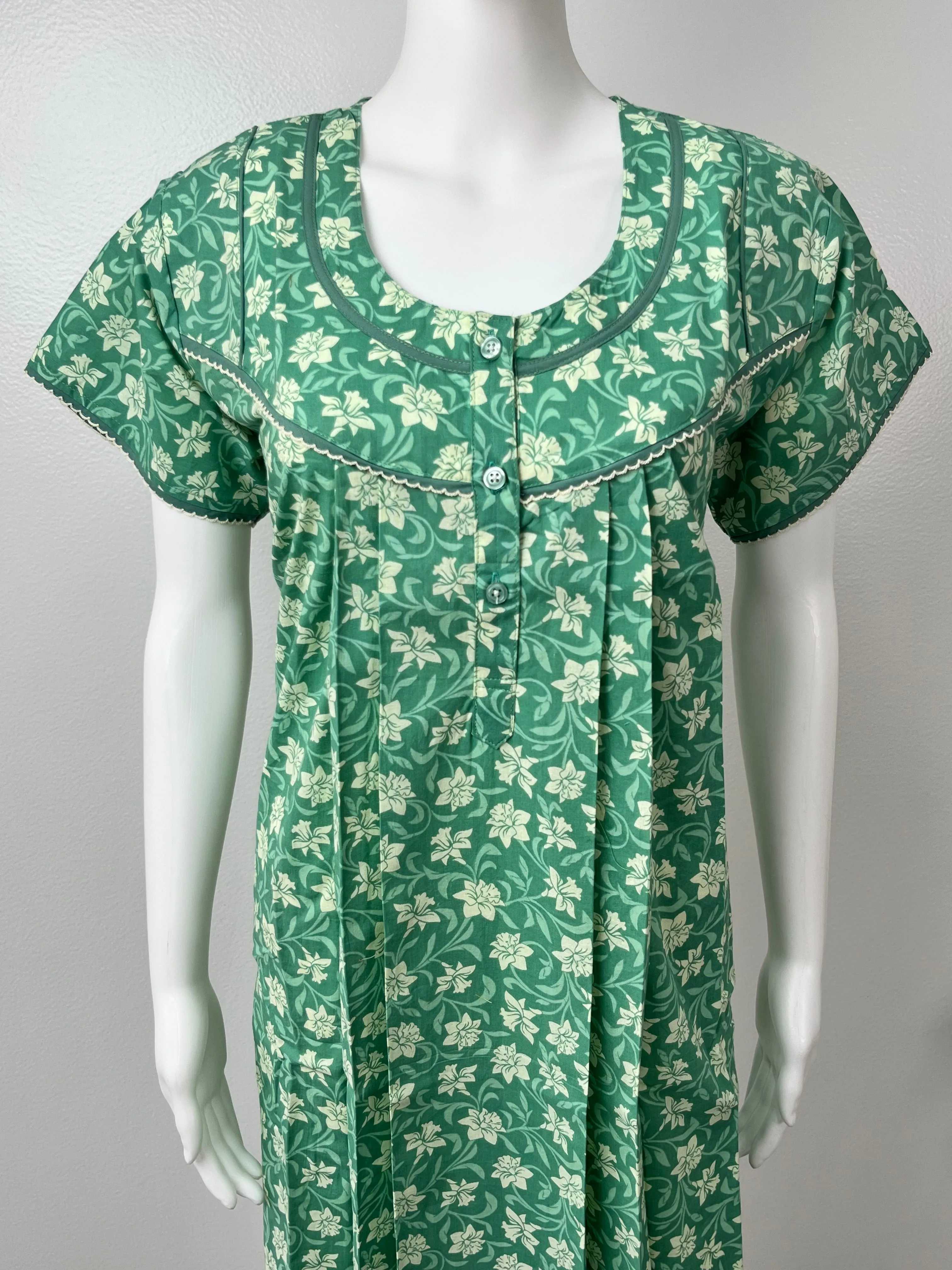 Green Knee-Length 100% Cotton Nighty for Women