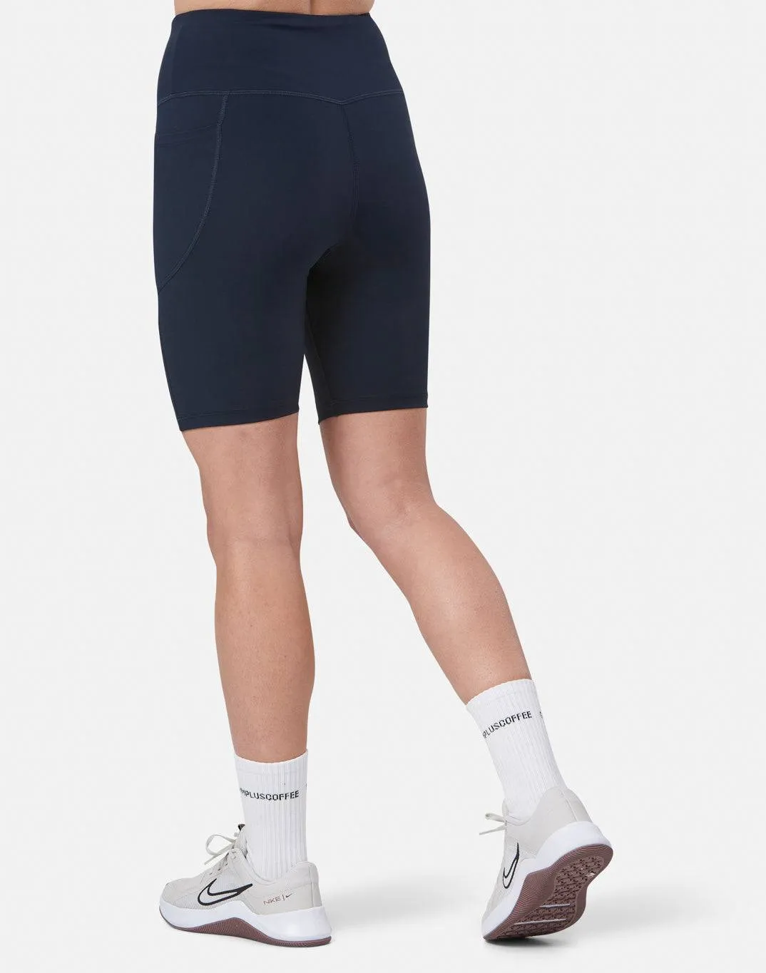 Gym Coffee Relentless 8" Bike Short (Womens) - Obsidian