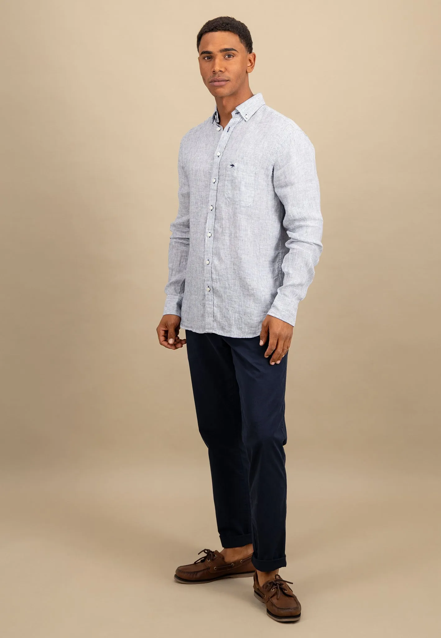 Hemd aus Leinen mit Button-Down-Kragen