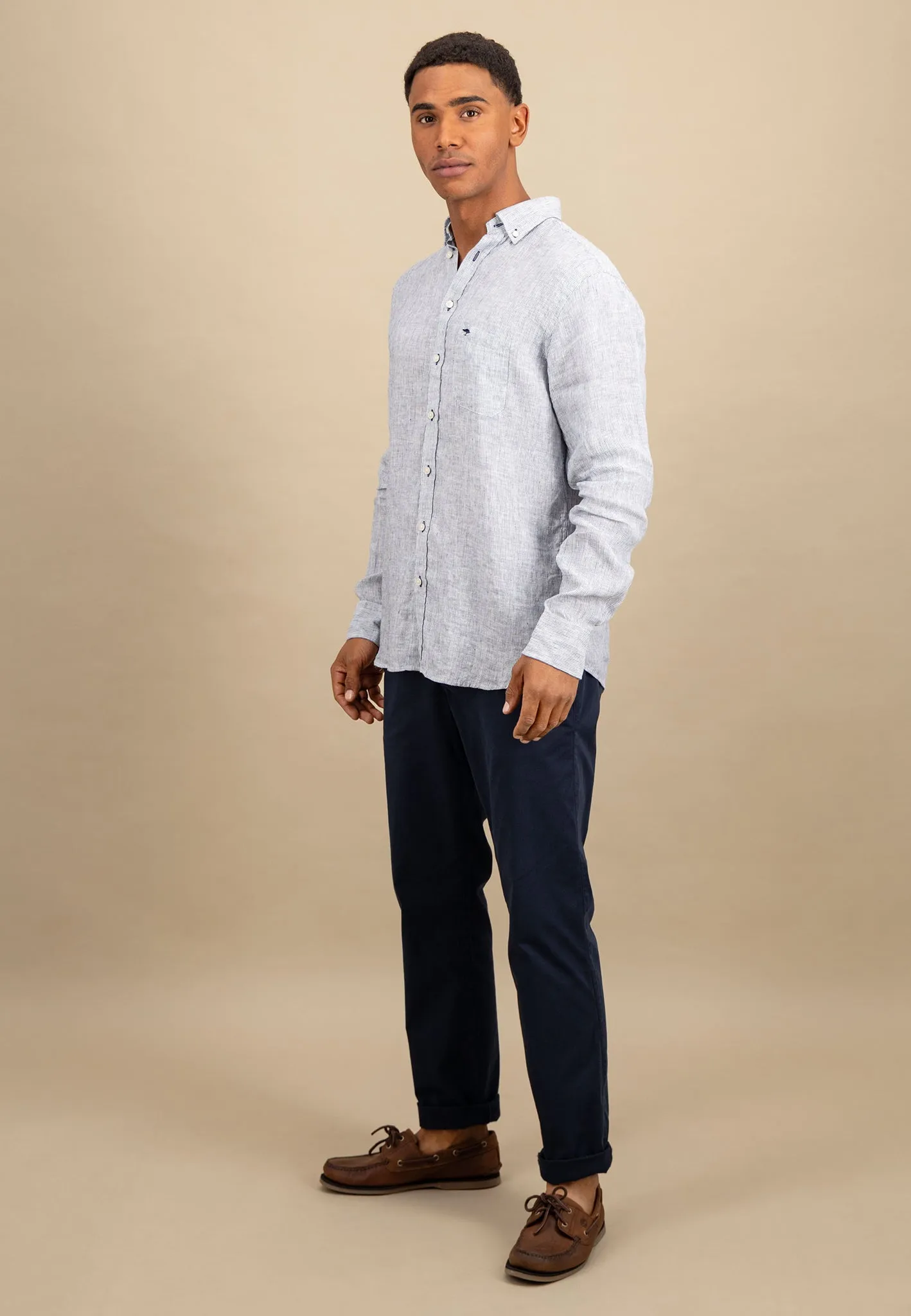 Hemd aus Leinen mit Button-Down-Kragen