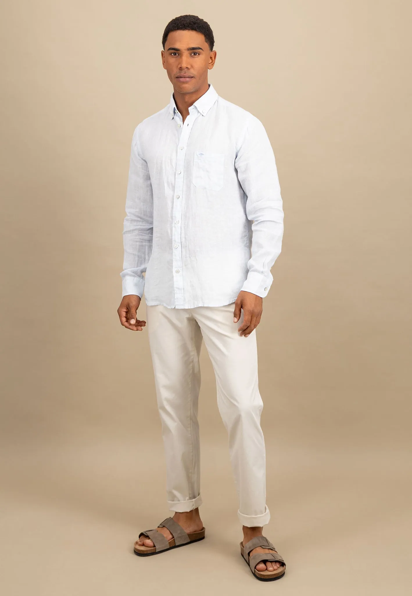 Hemd aus Leinen mit Button-Down-Kragen