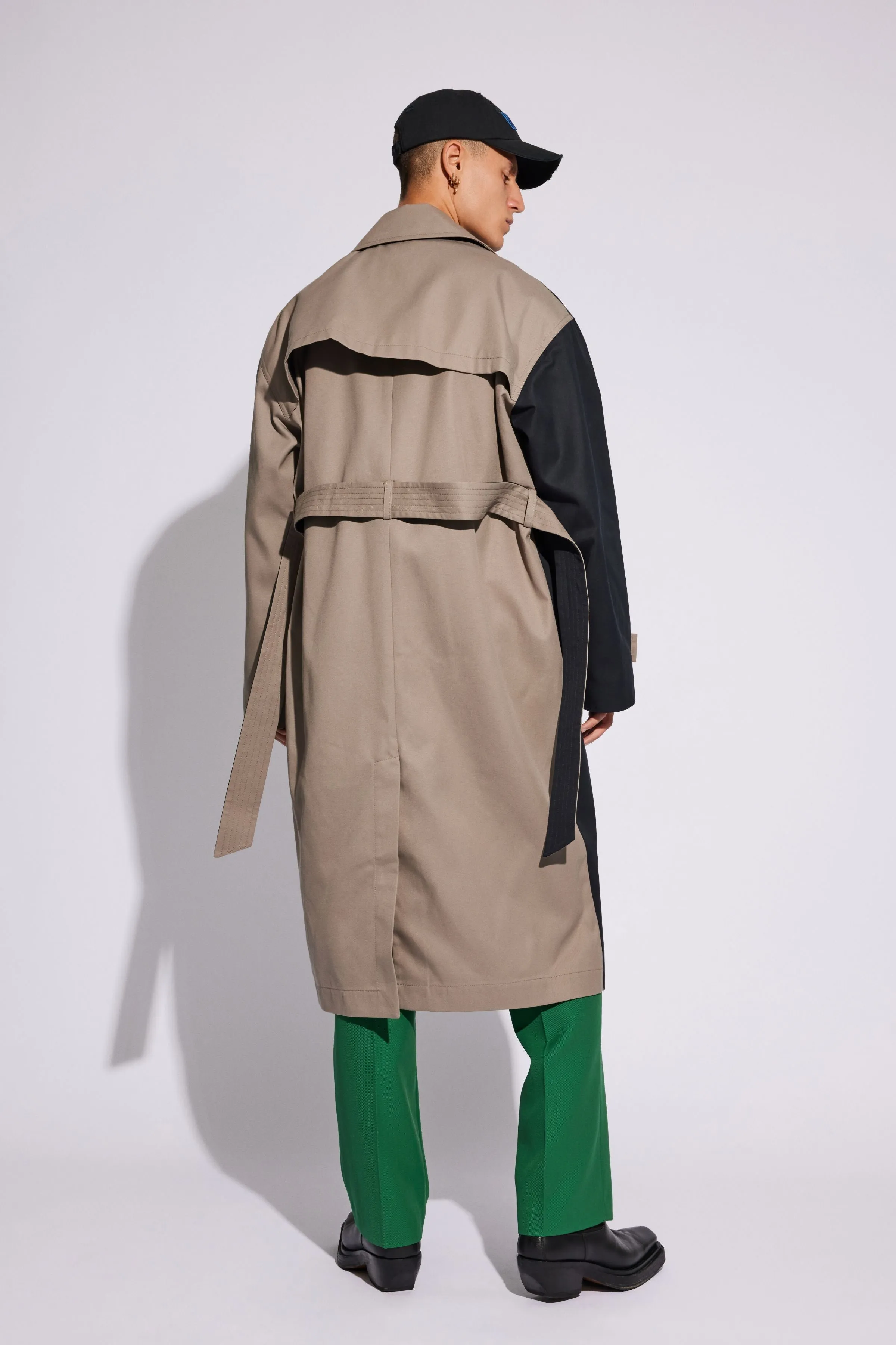 Holden Jacket - Black / Laurel Oak