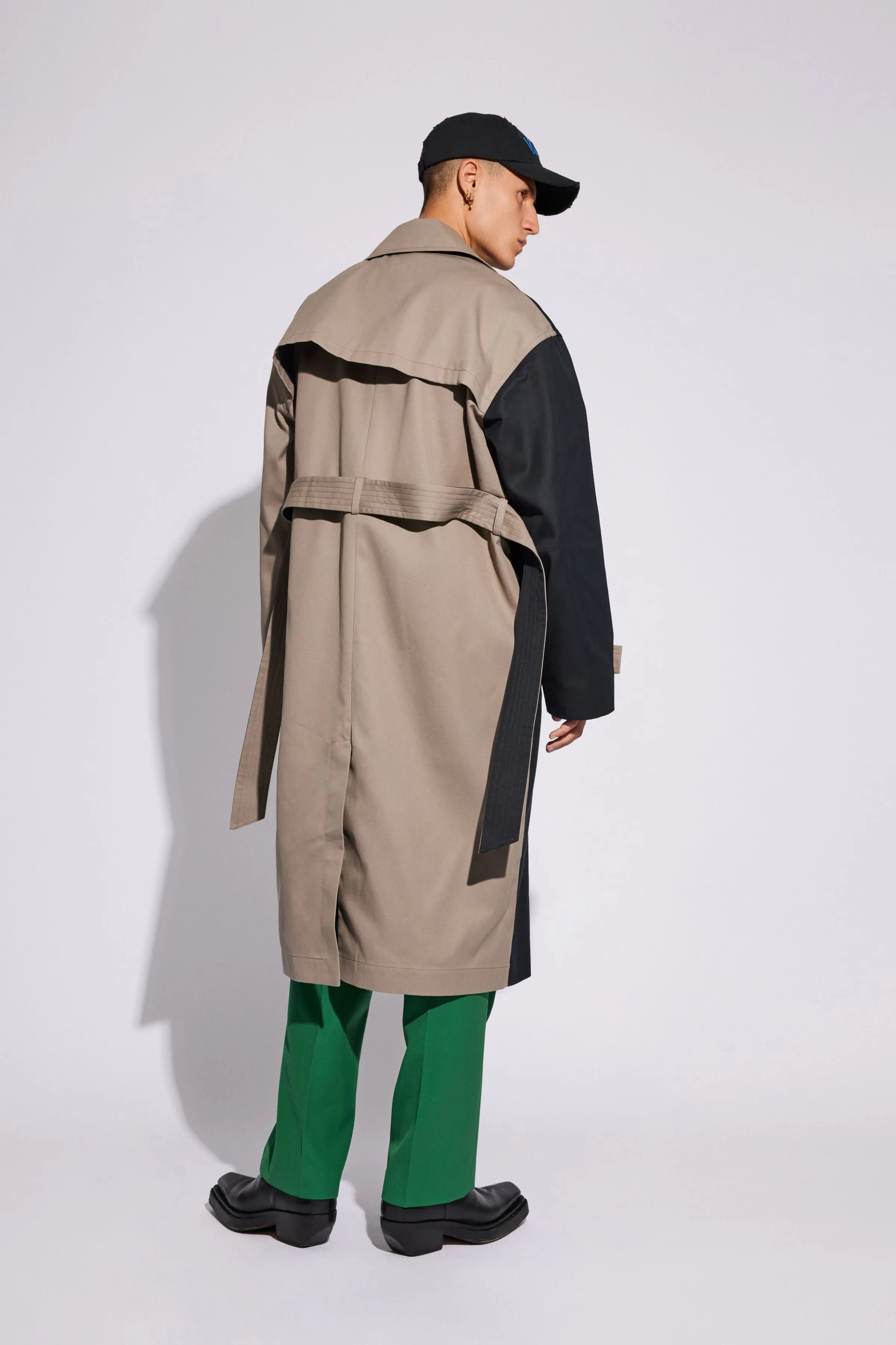 Holden Jacket - Black / Laurel Oak