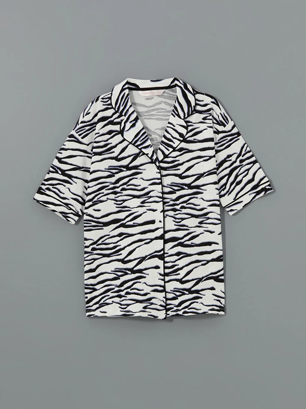LCW DREAM White Shirt Collar Zebra Patterned Women Pajama Set