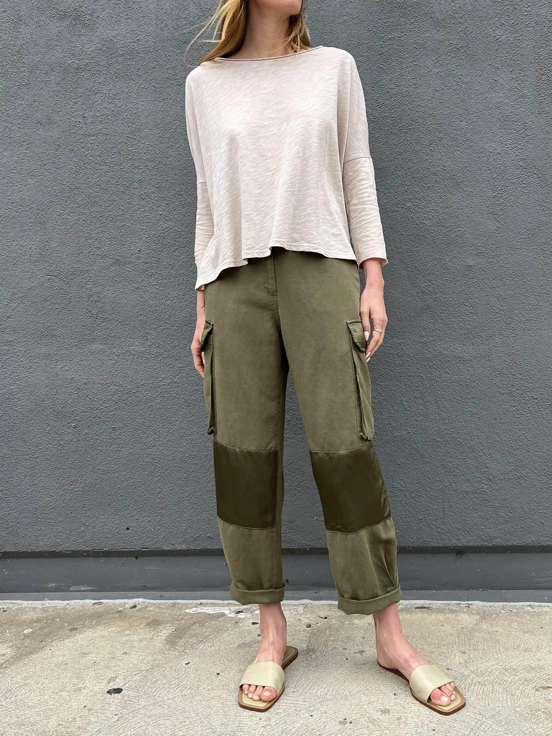Logan Cargo Pant in Linen - Military