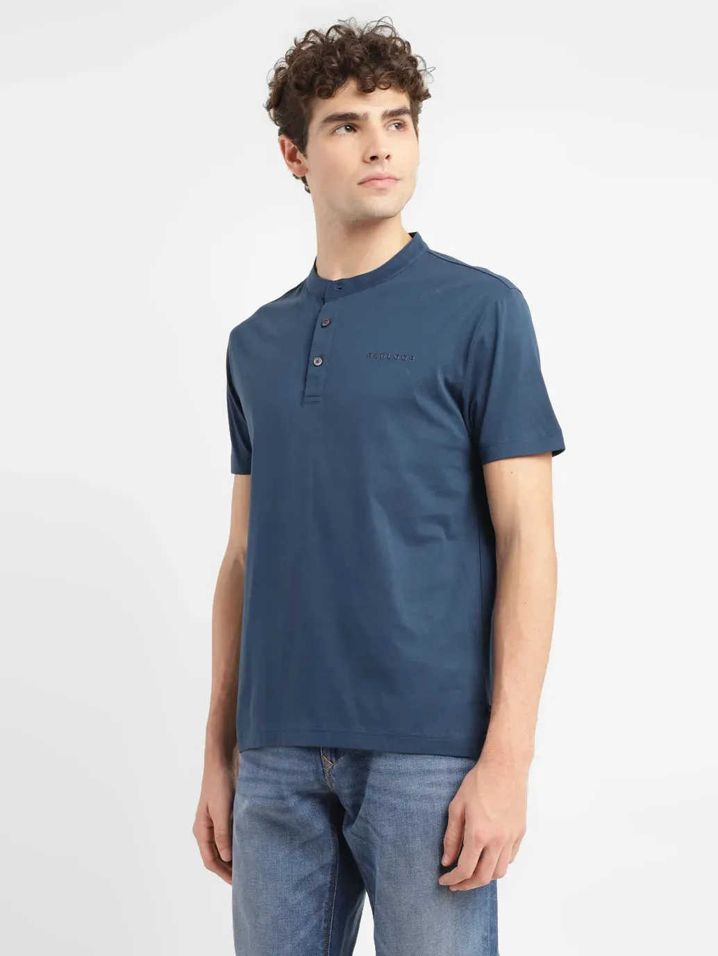 Men's Solid Slim Fit T-shirt