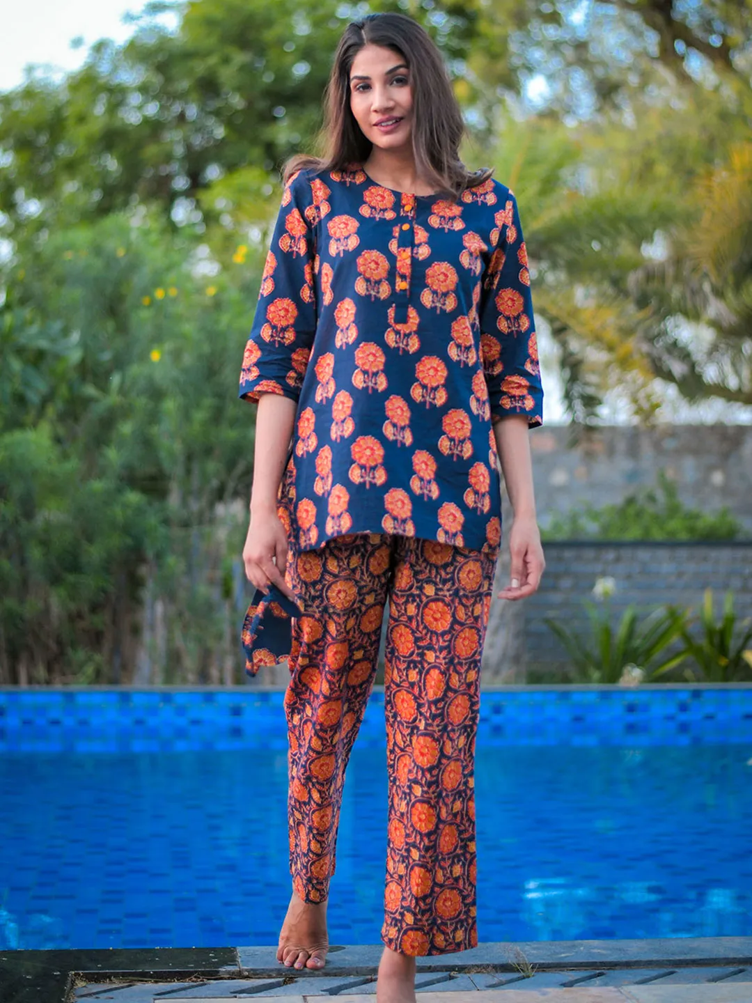 Navy Blue Print Straight Cotton Short Kurta With Pyjamas