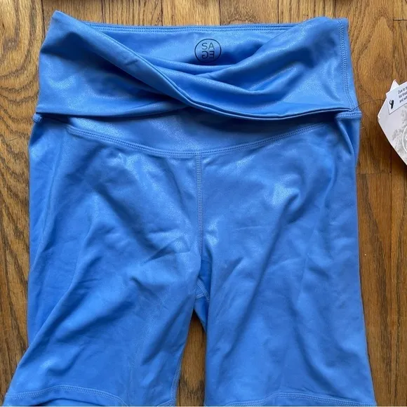 NEW Sage Workout Set Bike Shorts and Sporta Bra Granada Sky Size Small NWT