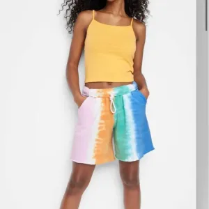 New Wild Fable Tie-Dye High-Rise Fleece Bermuda Shorts Sz L