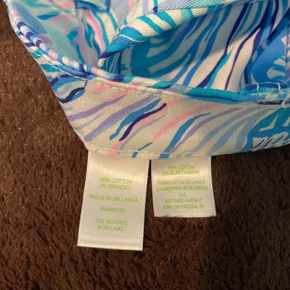 NWT Lilly Pulitzer Stretch Shorts in Bermuda Blue