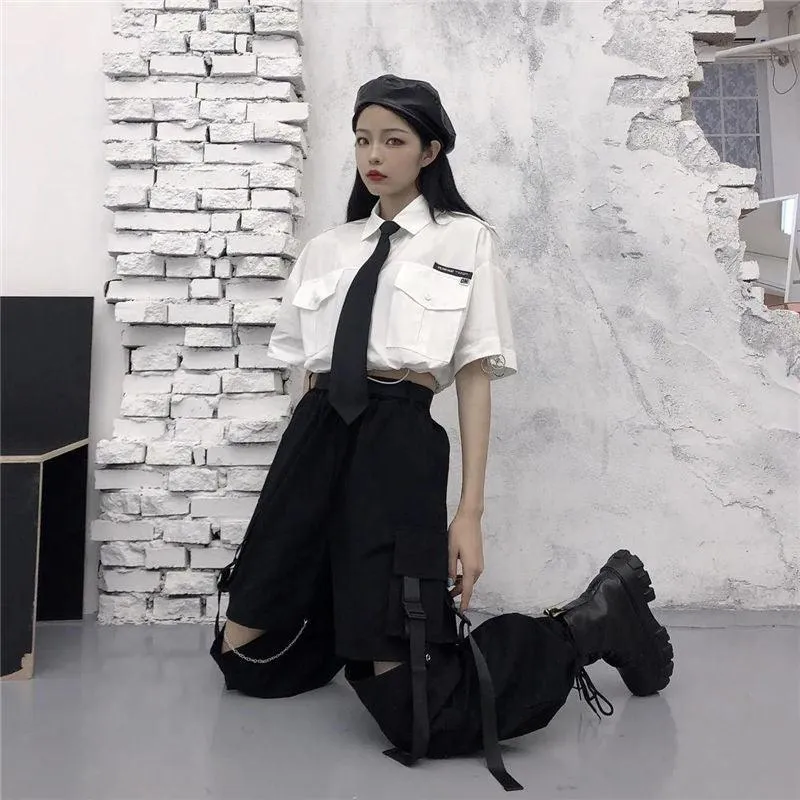 Oversize Gothic Women's Cargo Pants with Chain - Punk Techwear Style