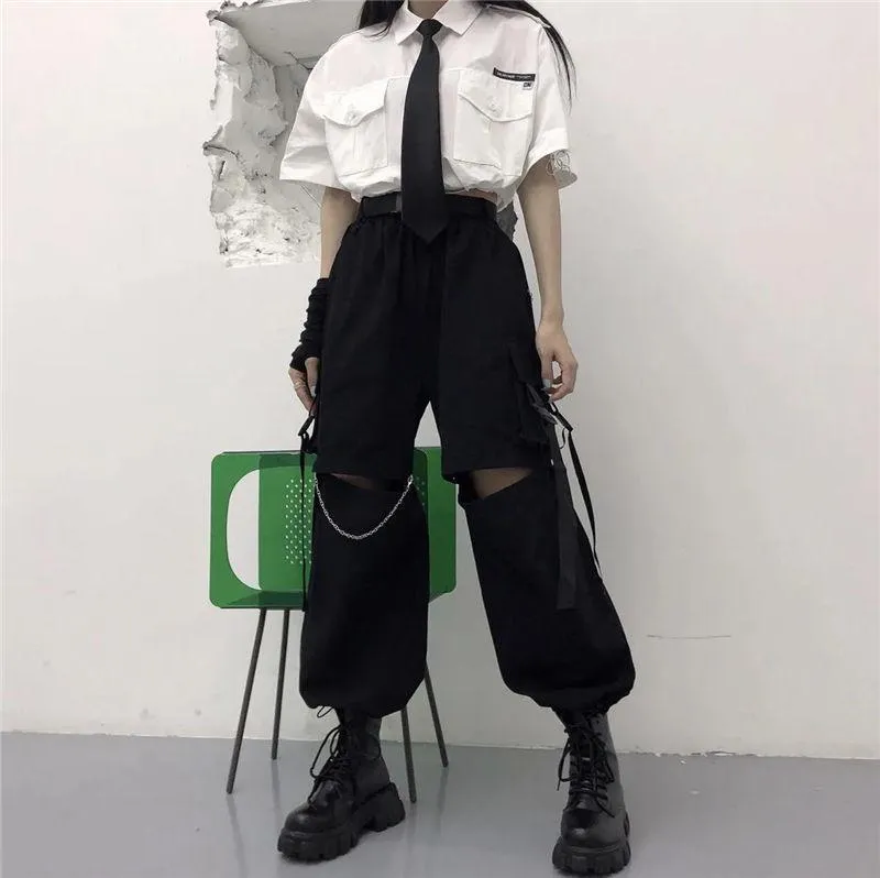 Oversize Gothic Women's Cargo Pants with Chain - Punk Techwear Style