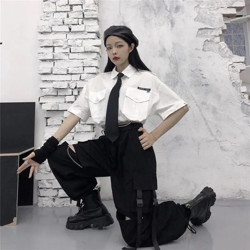 Oversize Gothic Women's Cargo Pants with Chain - Punk Techwear Style
