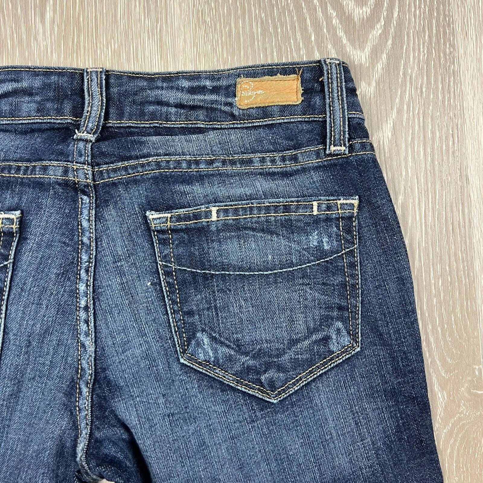 Paige Laurel Canyon Womens Boot But Low Rise Blue Denim Jeans Size 25