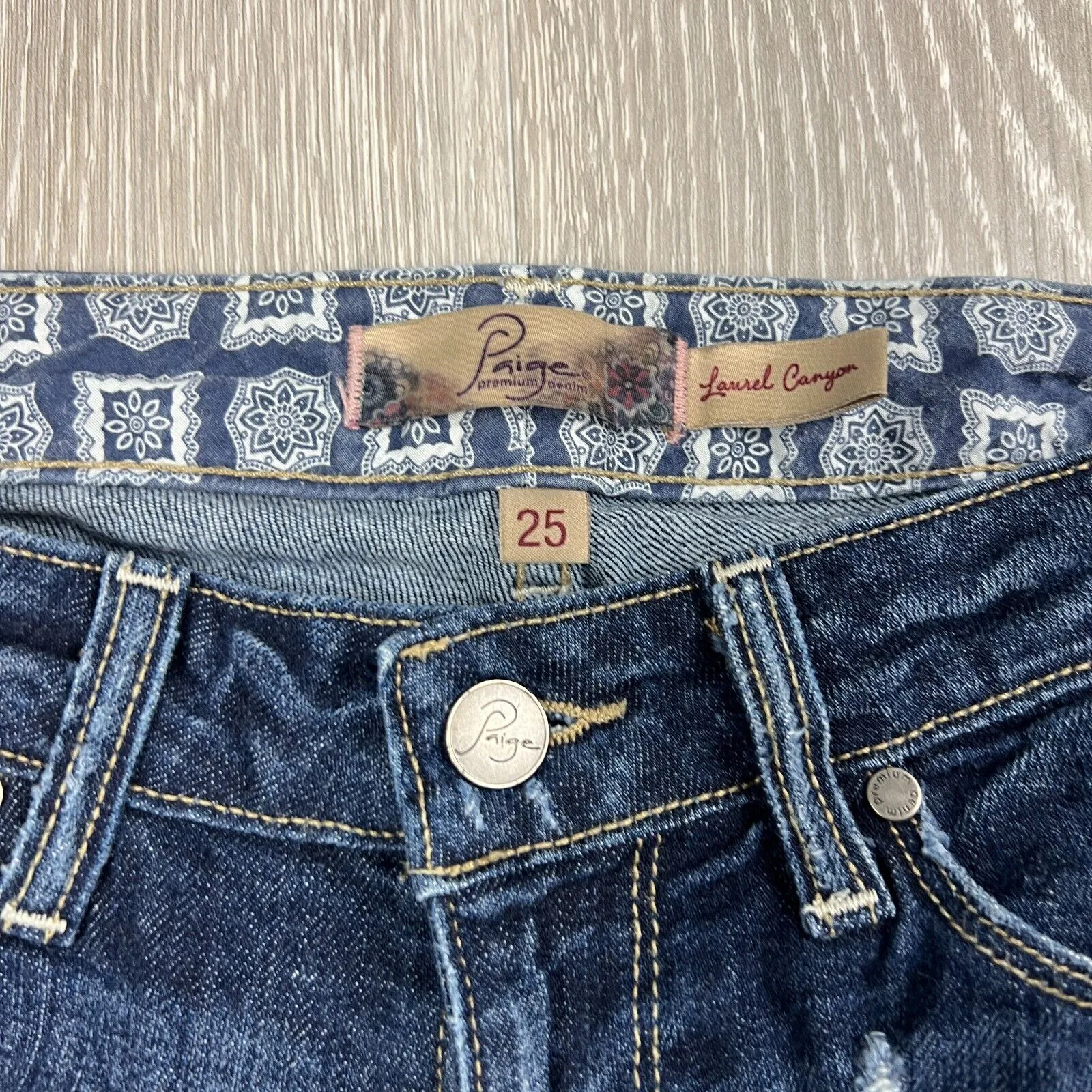 Paige Laurel Canyon Womens Boot But Low Rise Blue Denim Jeans Size 25