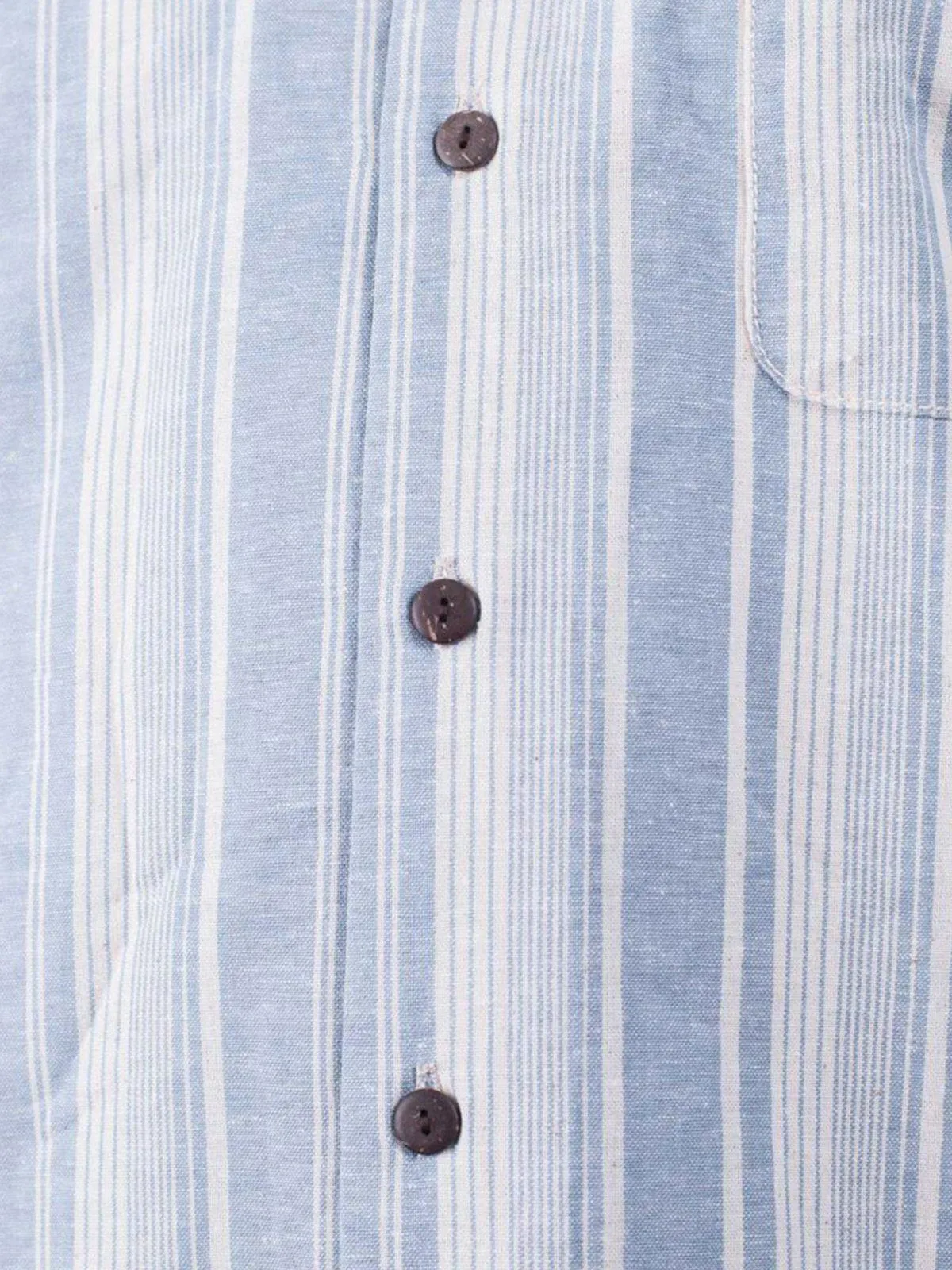 Qutn Button Down Weekend Shirt Sky Blue Stripes