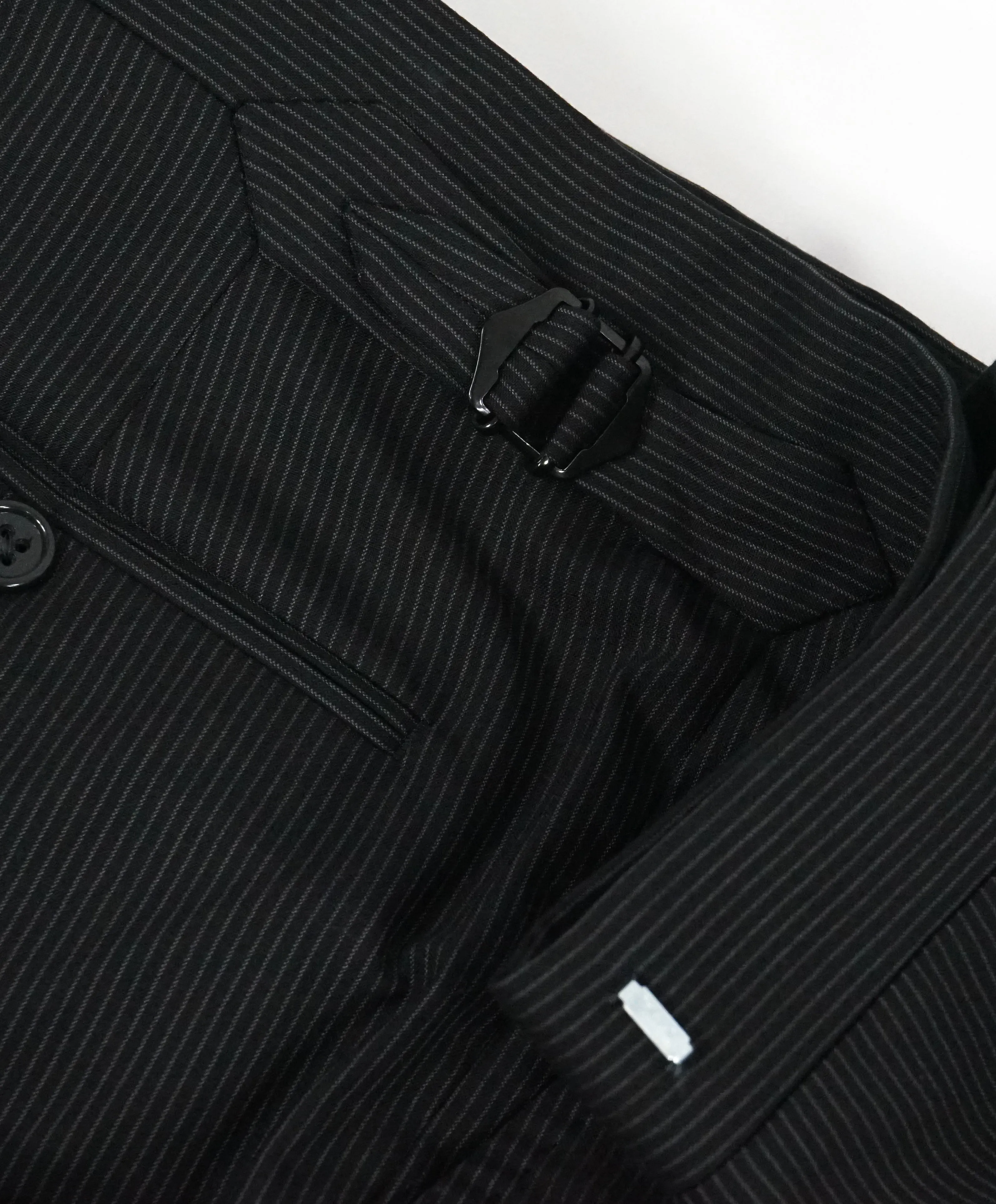 RALPH LAUREN PURPLE LABEL - Semi-Lined Pinstripe Suit W Side Tabs - 44R