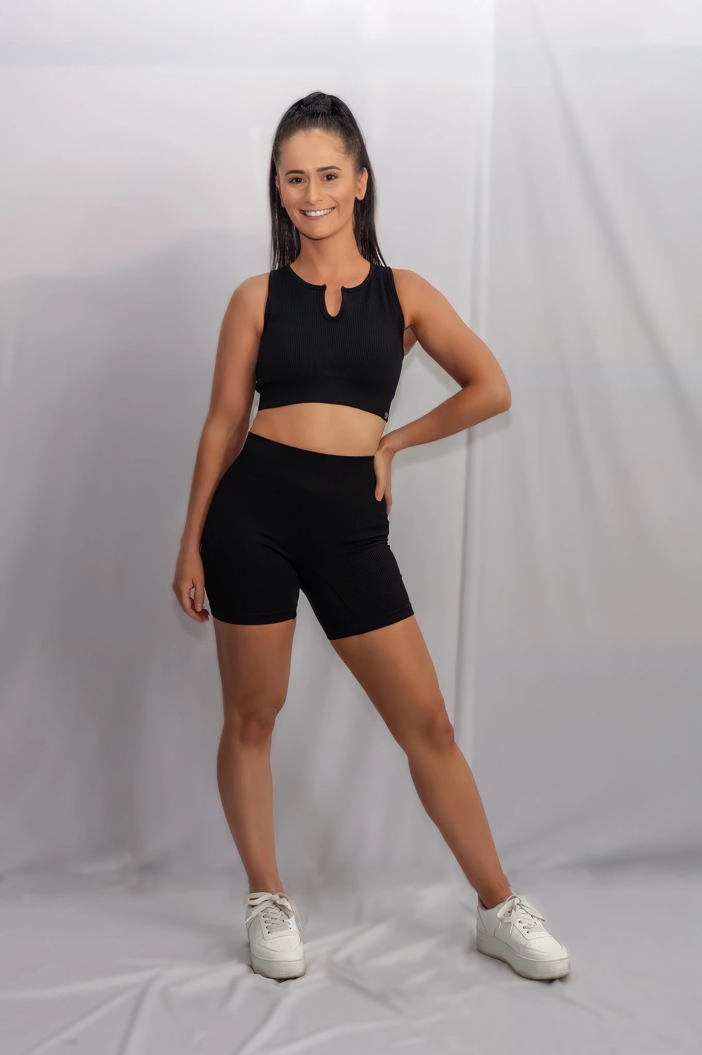 RIBBED COLLECT BIKE SHORTS in Black