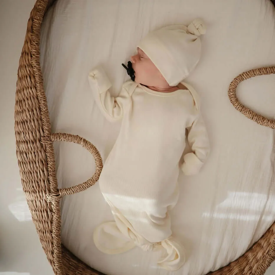 Ribbed Knotted Baby Gown   Beanie Set