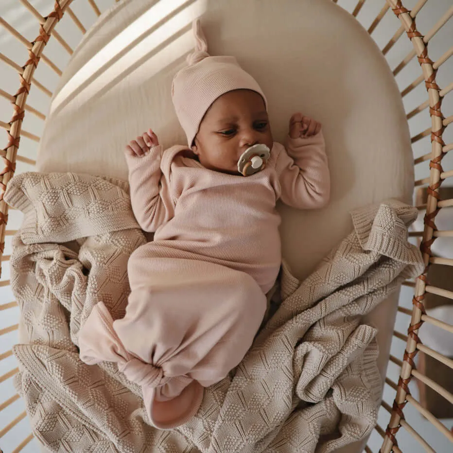 Ribbed Knotted Baby Gown   Beanie Set
