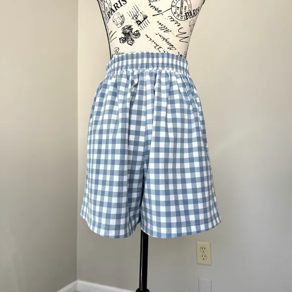 SET Blue Gingham Crop Tank Top and Shorts Set by Wayre